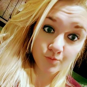Meet your Posher, Brittney